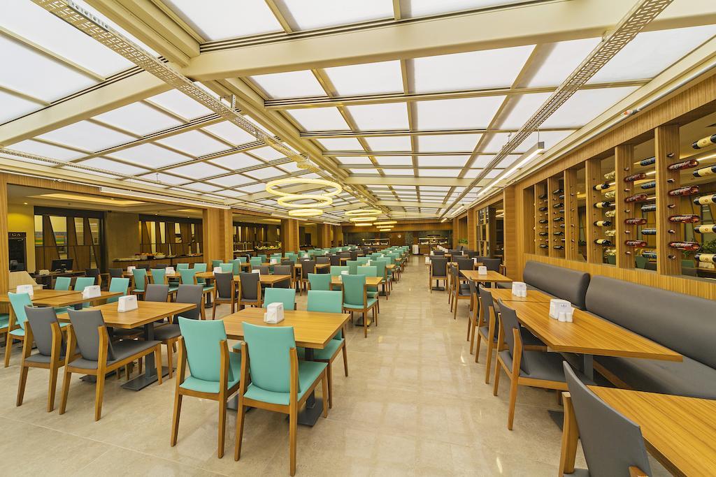 Poseidon Hotel - Adult Only 말마리스 외부 사진